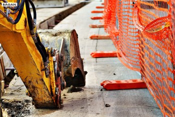 Zabezpieczenia na budowie - ochronna siatka do zabezpieczenia budowy i placów budowlanych